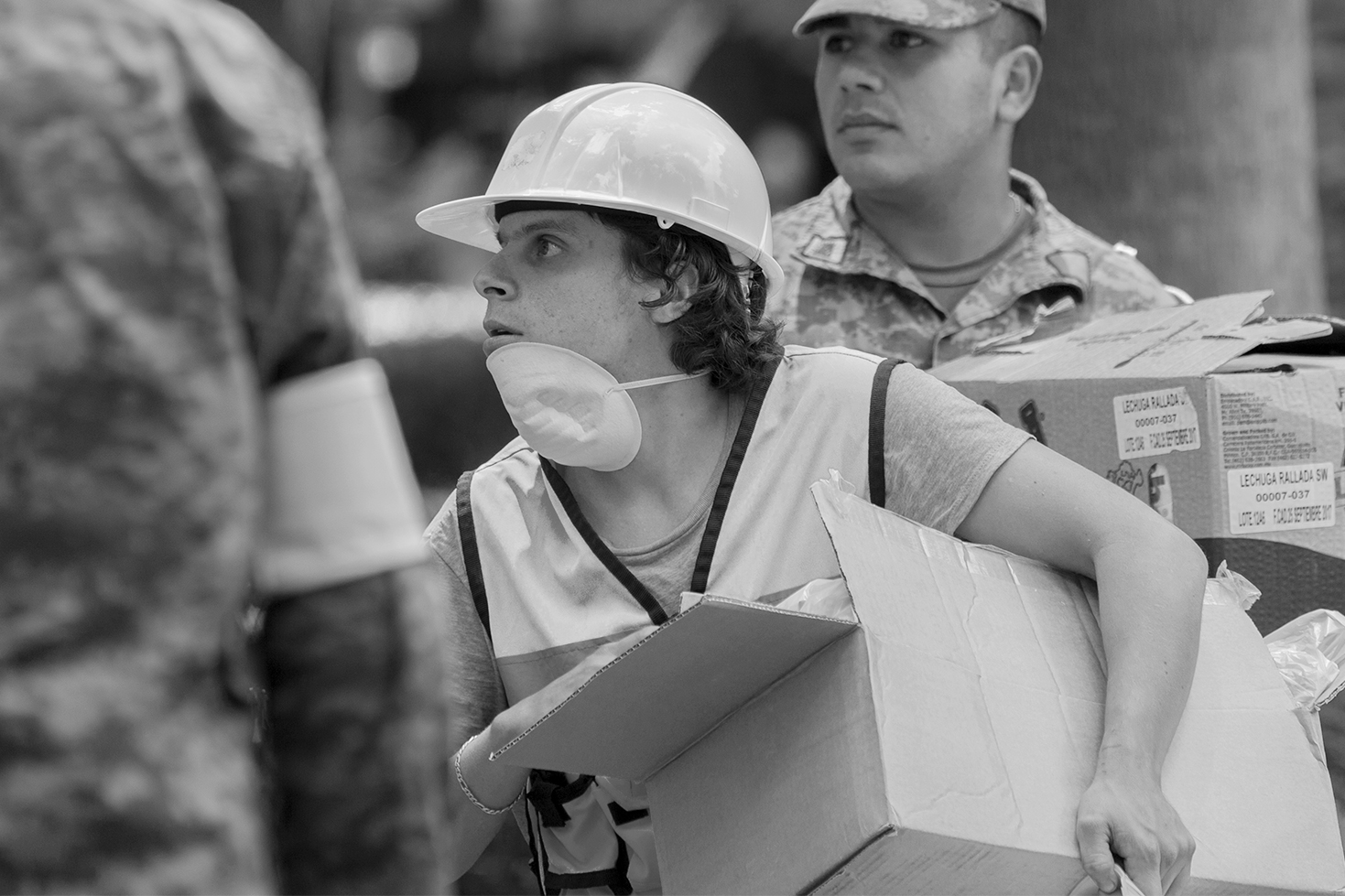 Earthquake, people's faces - Mexico